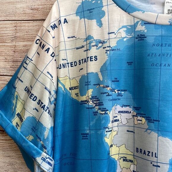 NEW WITH TAGS PIXIE LADY GRAPHIC MAP SHIRT - Picture 5 of 7
